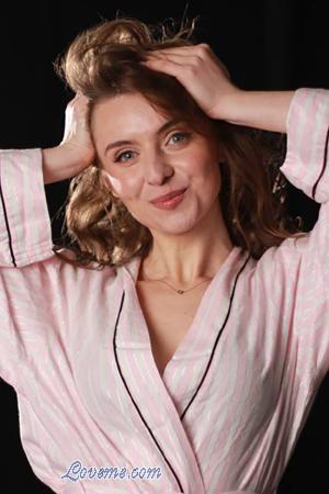 153697 - Margarita Age: 28 - Ukraine