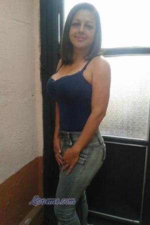 156378 - Kathya Age: 45 - Costa Rica