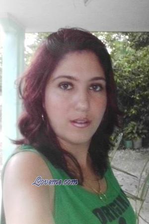 161202 - Aida Age: 32 - Cuba