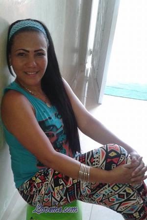 163101 - Sandra Age: 50 - Colombia