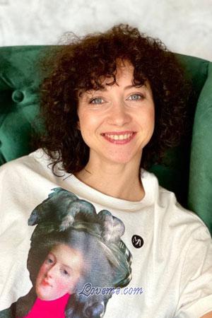 199720 - Irina Age: 42 - Ukraine