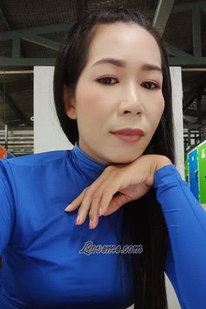 203547 - Ratchaneekorn Age: 42 - Thailand