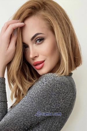 208210 - Inna Age: 30 - Ukraine