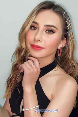 217032 - Valentina Age: 25 - Colombia