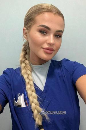 221590 - Viktoryia Age: 23 - Belarus