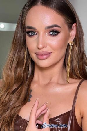 224787 - Viktoriia Age: 25 - Ukraine